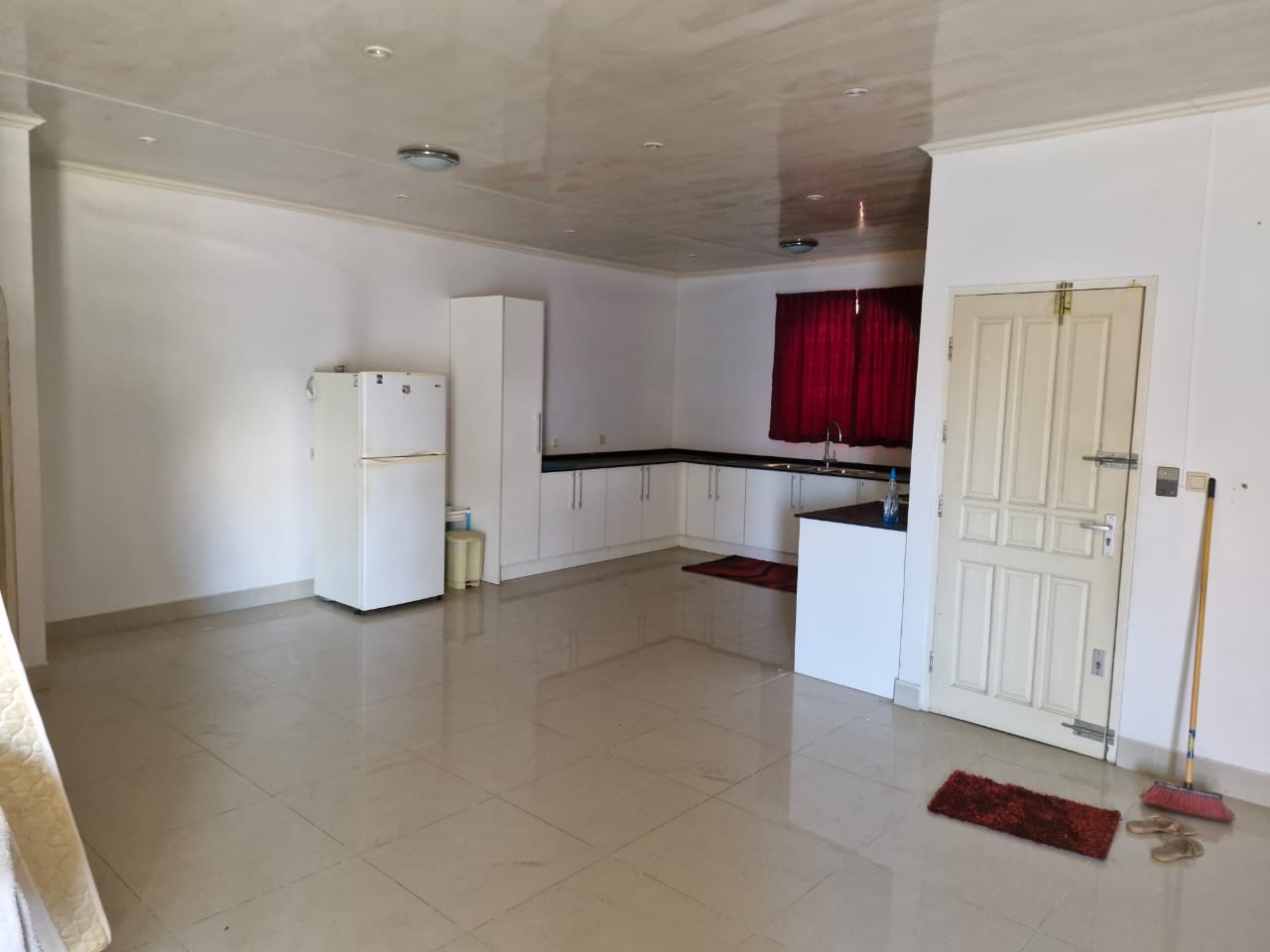 Woning (volledig Gemeubileerd) Pauluspotterstraat (zijstraat Copernicusstraat/ Ringweg) foto 6